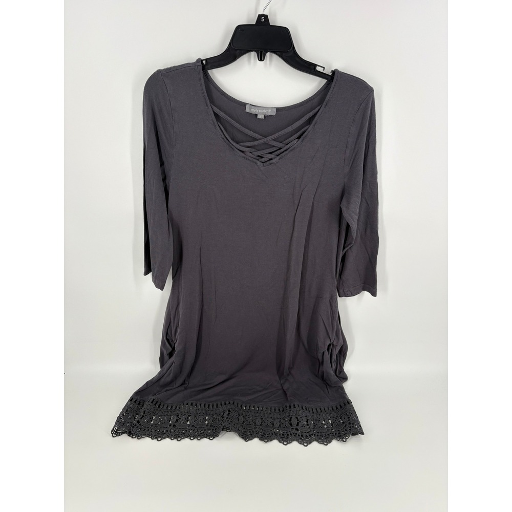 Simply‎ Southern Gray Tunic Top Criss Cross Neckline Crochet Hem 3/4 Sleeve